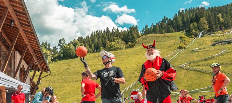 DSC_1945 (2) DSC_1945 (2)